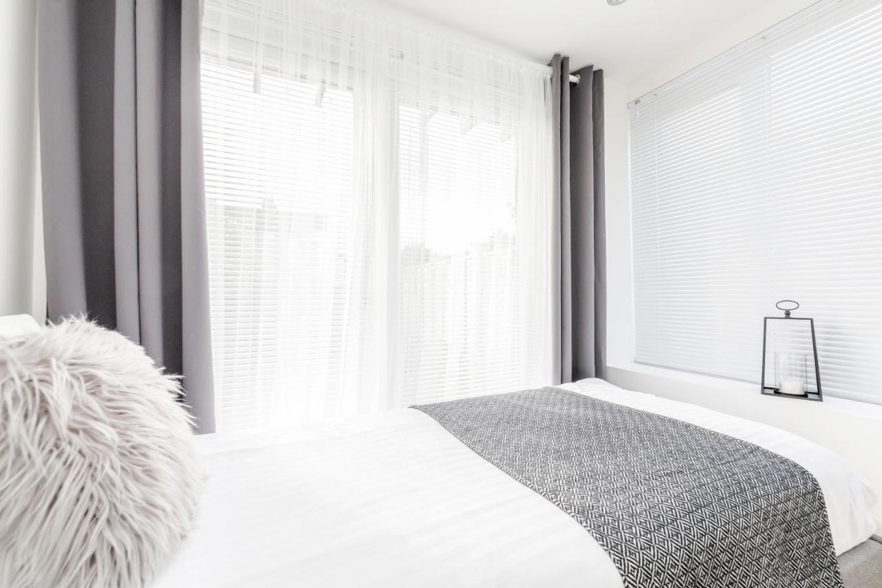 2 Bedrooms Serviced Apartment Excel Exhibition Centre, O2 Arena, Stratford Olympic City, Forest Gate, Central London Londres Exterior foto